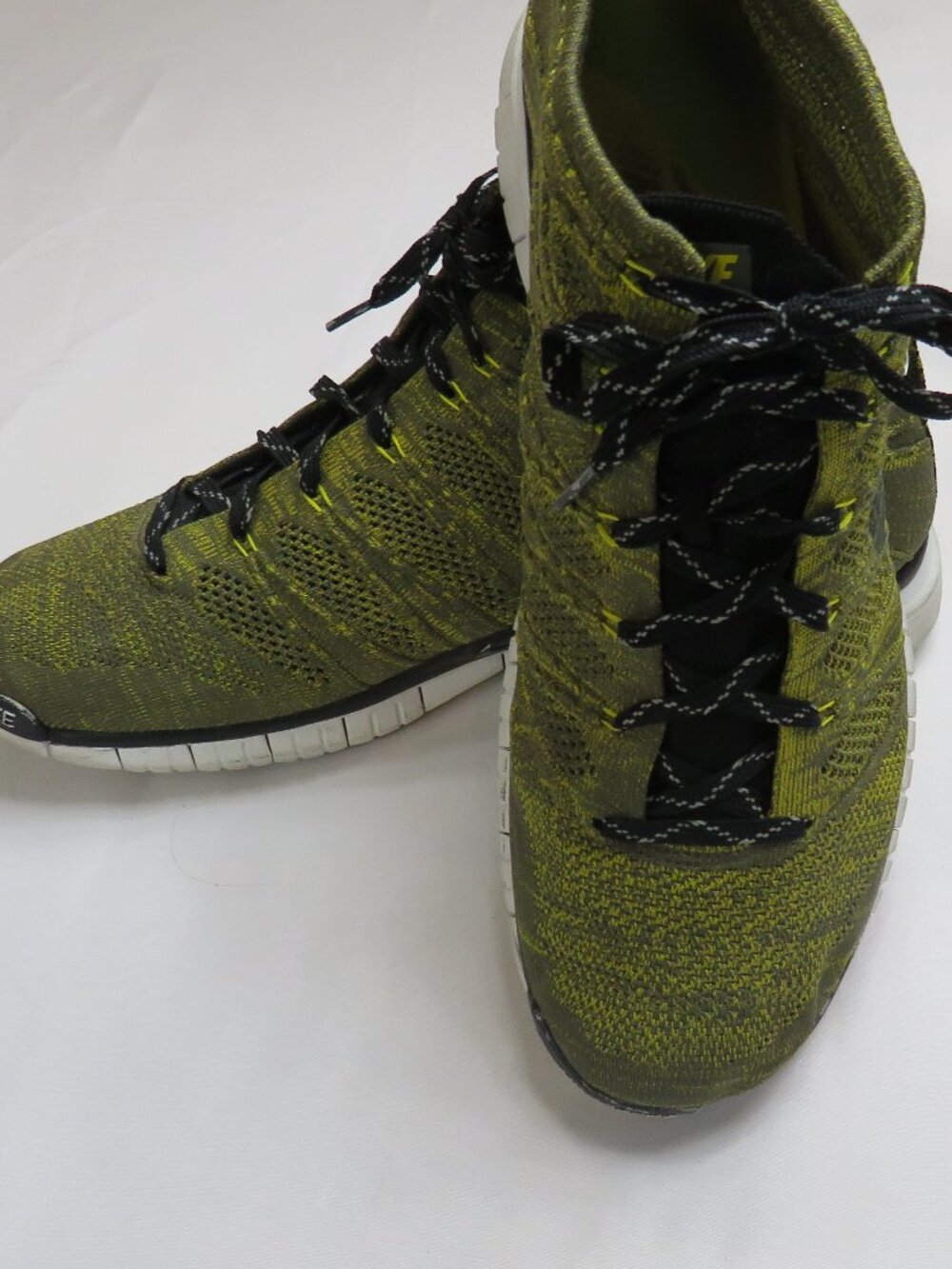 Nike Free Run Flyknit Chukka Volt Black 639700-700 2014 Shoes Men's Sz 13
